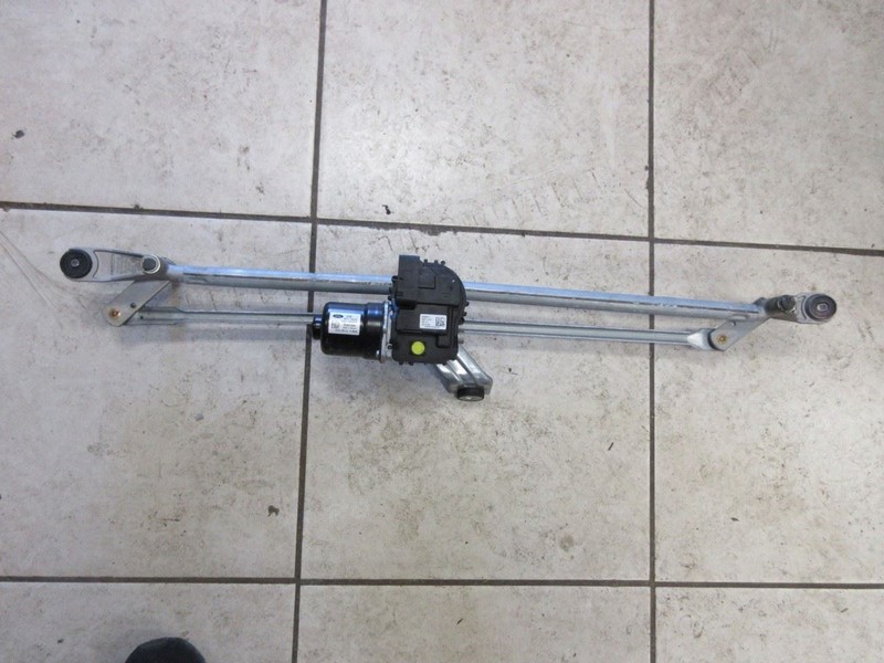 2021-2024 Ford Bronco OEM Windshield Wiper Motor w/ Linkage M2DZ 17508 C