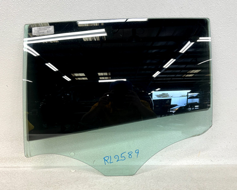 ⭐2017-2019 INFINITI QX30 REAR LEFT DRIVER SIDE DOOR WINDOW GLASS OEM LOT2589