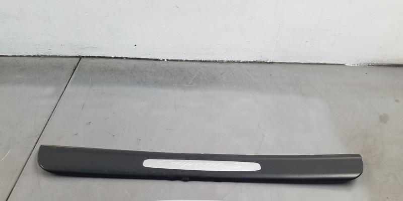 2006 Porsche Cayman S 987 Right Door Sill Scuff Plate #4760 F2