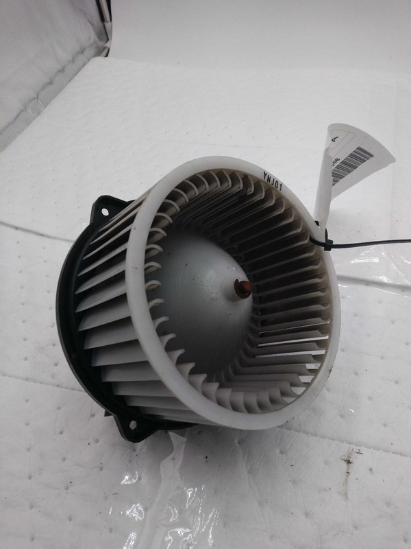2019 Hyundai Elantra HVAC Blower Motor OEM 97113A4000 86k Miles Black