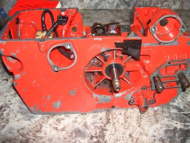 Jonsered 801crankcase READ DESCRIPTION chainsaw part only bin 545