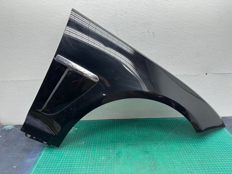 12-15 JAGUAR XF XFR FRONT RIGHT PASSENGER SIDE FENDER WING Black OEM