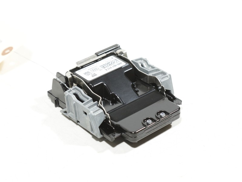 2017-2019 Audi Q7 Windshield Mounted Camera 4M0907217E OEM 82K