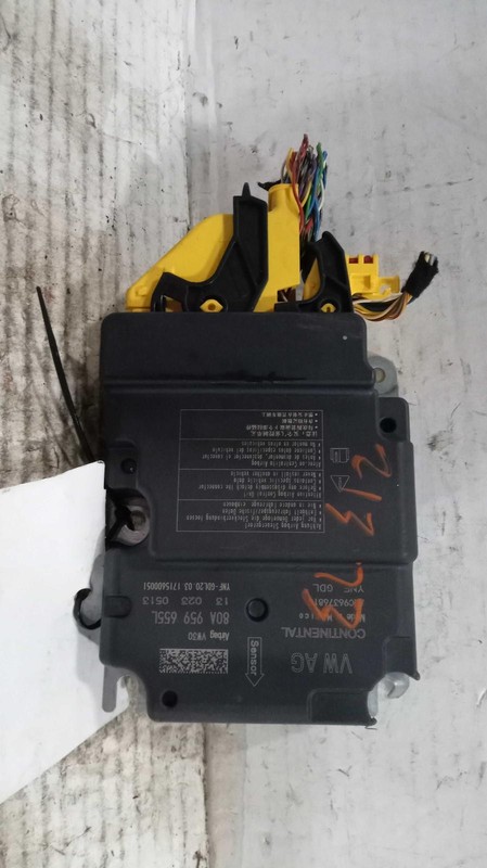 Used Air Bag Module fits: 2018 Audi Q5 Air Bag under center console Grade A