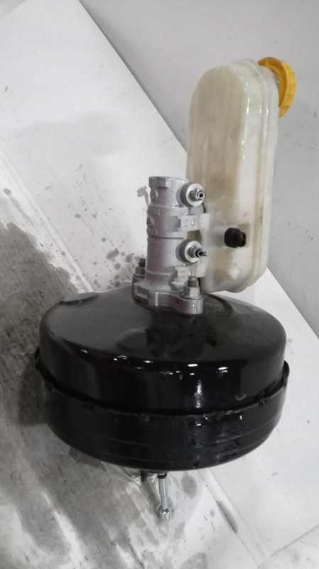 2018 RAM ProMaster 2500 Power Brake Booster OEM 68312265AA 31K Miles
