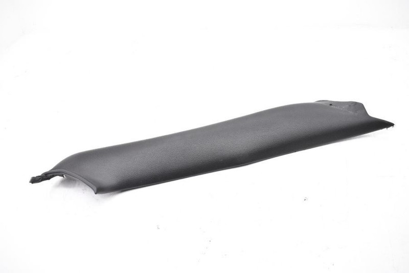 1999-2005 PORSCHE 911 996 PASSENGER RH SIDE WINDSHIELD PILLAR TRIM 99655518210