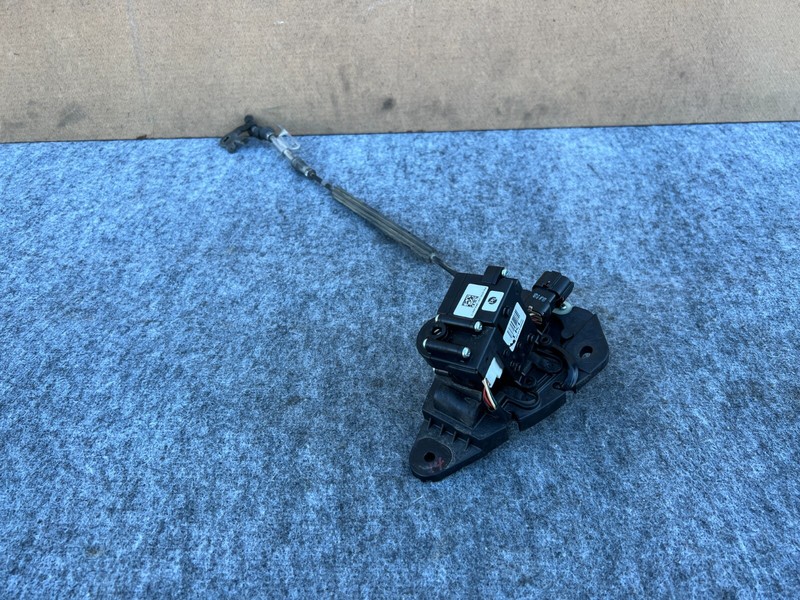 GENESIS G70 2019-2023 OEM FLOOR SHIFTER ACTUATOR WITH CABLE ASSEMBLY