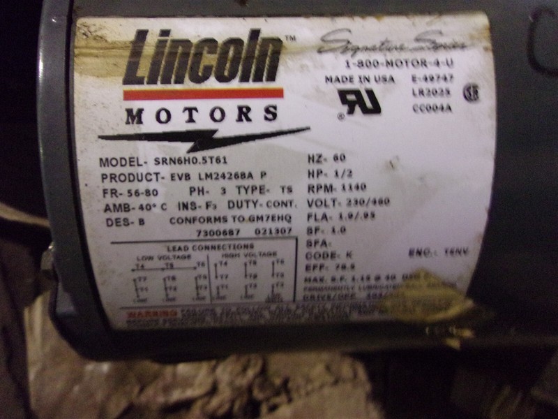 Lincoln Electric SRN6H-5T61/LM24268 A 3-Phase 1/2 HP 1140 RPM Motor