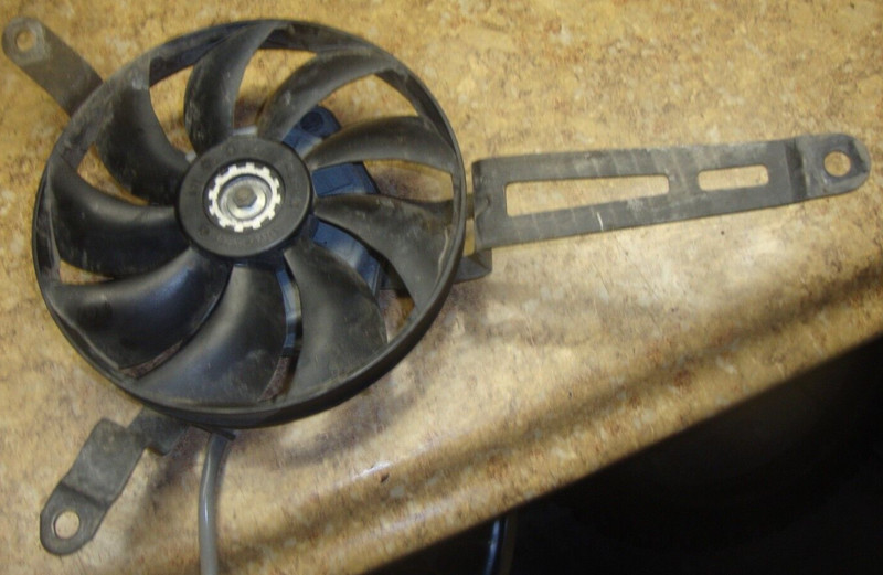 2013 Yamaha FJR1300 FJR 1300 A FJR1300A Electric Fan Cooling Coolant Radiator 13
