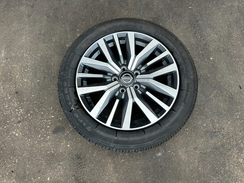 21-25 Nissan Kicks WHEEL 17" INCH RIM 6.5x17 WITH Firestone TIRE 205/55 R17