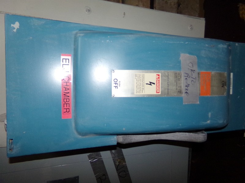 ITE ELJ J-471556 Enclosed Switch 31" x 13" *FREE SHIPPING*