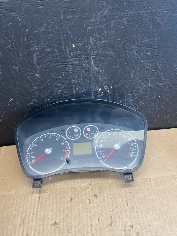 2011 to 2013 Ford Transit Connect Speedometer Gauge Cluster OEM AB9826 DG