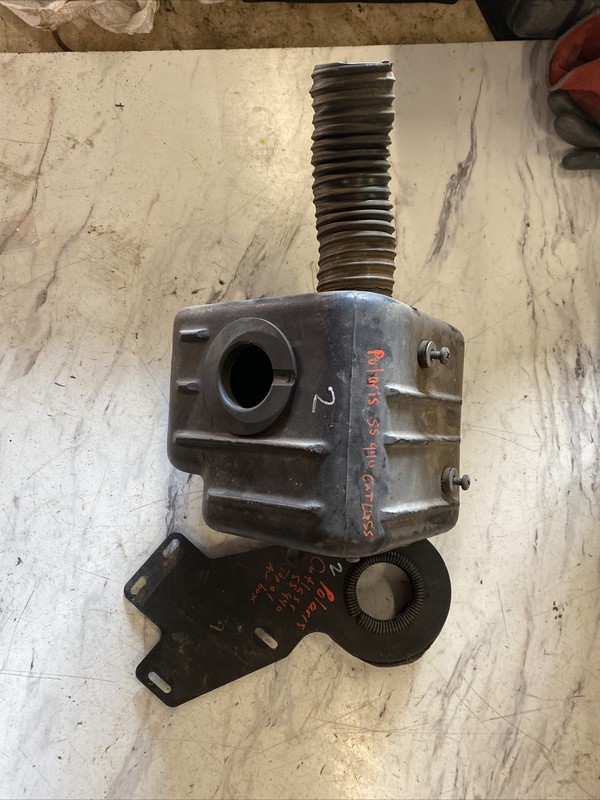 1982 POLARIS CUTLASS SS 440Vintage Snowmobile Air Box 82 , SUPER SPORT