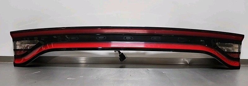 68213147AF 2015 Thru 2022 DODGE CHARGER CENTER TAILLIGHT BACKUP LAMP OEM