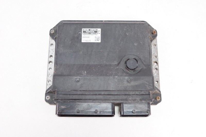 TOYOTA SIENNA ECM Engine Control Module Computer 3.5L OEM 2011
