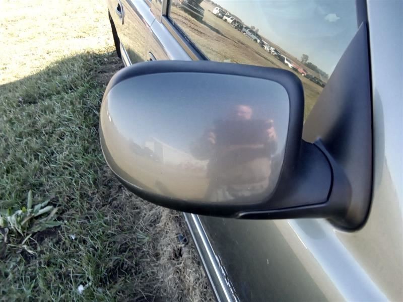 Passenger Side View Mirror Power Sail Mount LT Fits 00-02 SUBURBAN 1500 118360