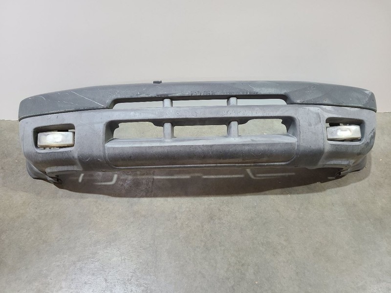 Front Bumper With Fender Lip Moulding Fits 00-01 XTERRA 584861