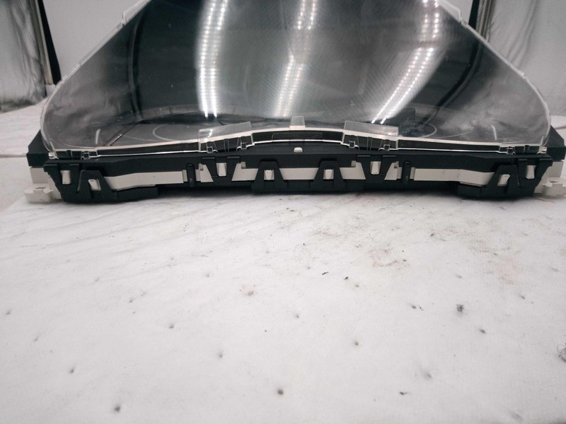 2015 INFINITI QX80 Speedometer Gauge OEM White 99K Miles NJ25-27981-712211