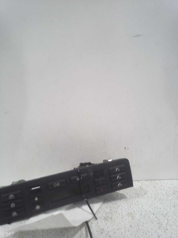 2004 BMW 325I A/C Selector Switch Red OEM Temp Control 135932 129K Miles