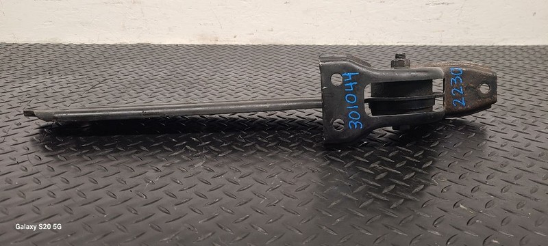 10-17 Chevrolet Equinox Rear Left Driver Trailing Arm OEM 23269737