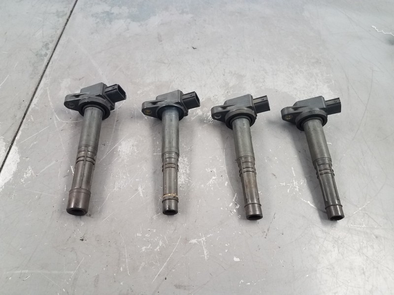 2002 Honda S2000 AP1 F20C 2.0L Ignition Coil Set #0918 B1
