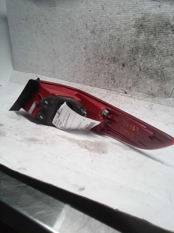 2018 KIA OPTIMA Left Tail Light Assembly Grey OEM 575734 95K Miles