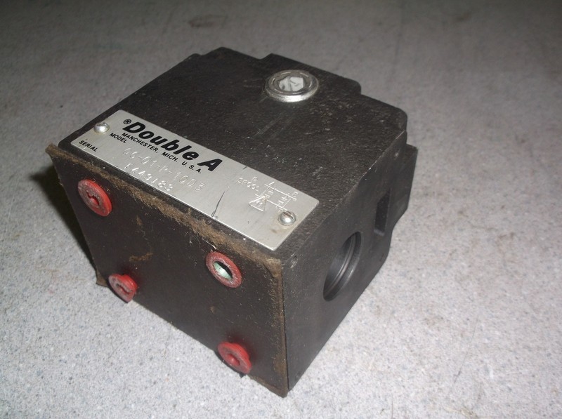 Double A QG-01-P-10D3 Hydraulic Directional Valve *FREE SHIPPING*