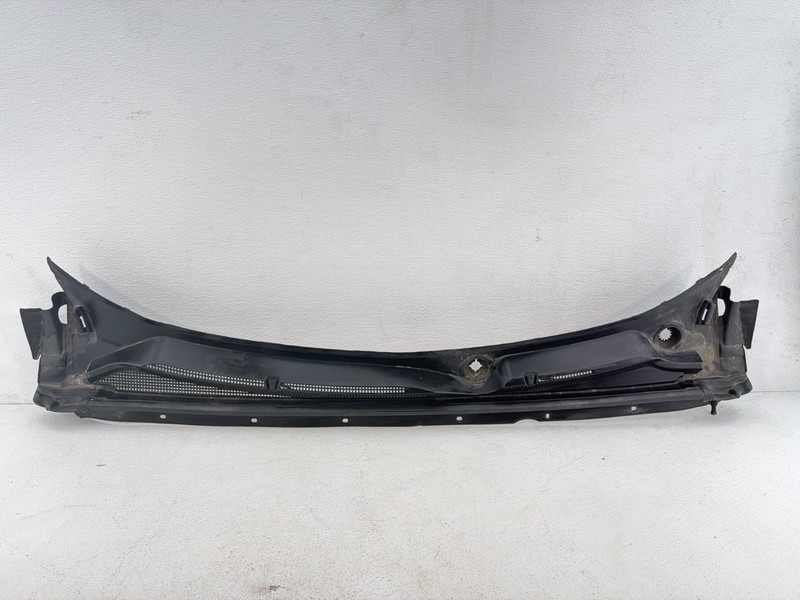 2016-2025 CHEVROLET MALIBU FRONT WINDSHIELD WIPER COWL PANEL COVER GRILLE OEM