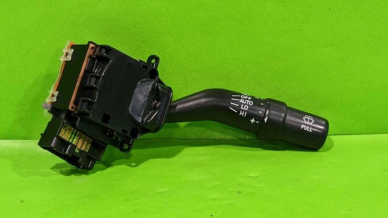 02 03 04 AVALON WIPER COLUMN SWITCH OEM 4589-7