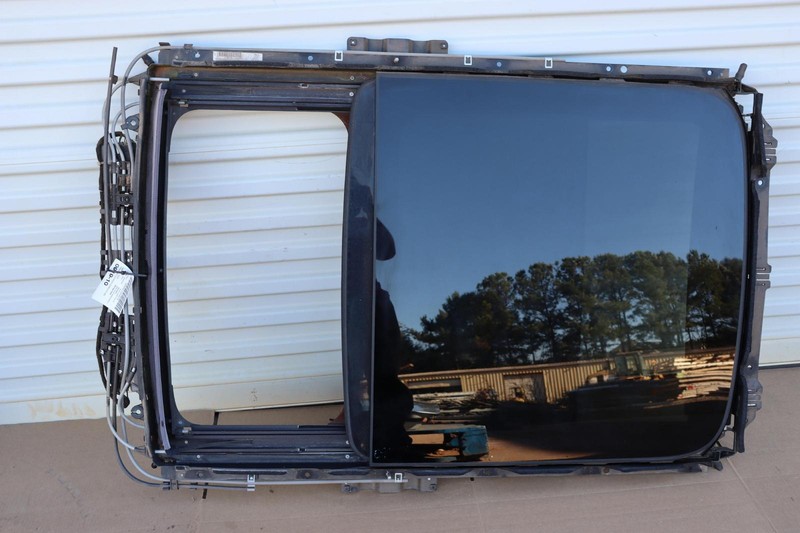 2011-2017 FORD EXPLORER PANAROMIC SUNROOF GLASS W/ FRAME & MOTORS ASSEMBLY OEM