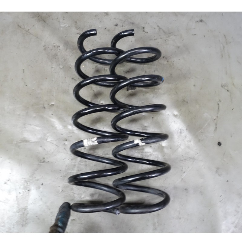 2017-2023 BMW G30 540i Sedan Factory Front Coil Spring Pair Left Right OEM