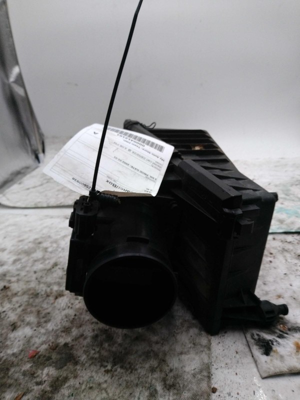 2002 Mercury Cougar Air Cleaner Assembly OEM 97BB9699CD 90K Miles