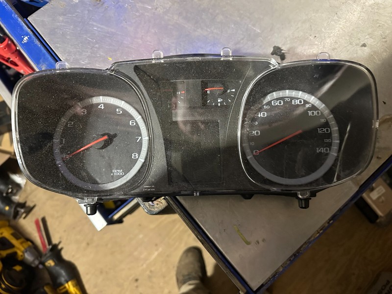 13-17 GMC TERRAIN OEM INSTRUMENT GAUGE CLUSTER SPEEDOMETER - MILES UNKNOWN