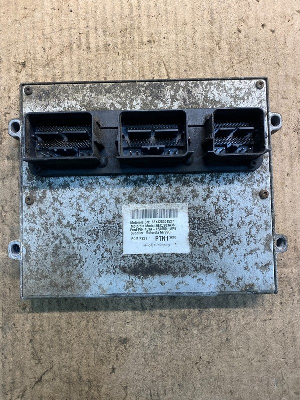 2004 Ford Truck F150 5.4L Engine Control ECU ECM Computer Module AB3980 DG
