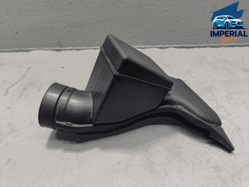 2017-2020 Toyota SiennaEngine Air Cleaner Intake Inlet Duct Tube OEM