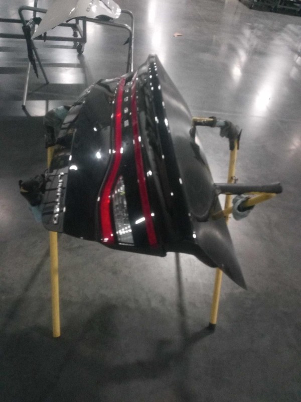 2015 Dodge Dart Deck Lid Trunk Lid OEM Black 4DR SED 68081664AC 68100684AF