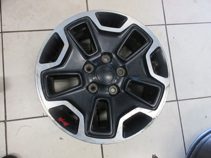 14-18 Jeep Wrangler JK Rubicon OEM 17x7.5 Jeep Wrangler JK Wheel Black 1XA50