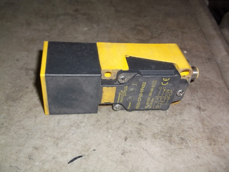 Turck Combi Prox N135-CP40-VP4X2 Proximity Sensor *FREE SHIPPING*