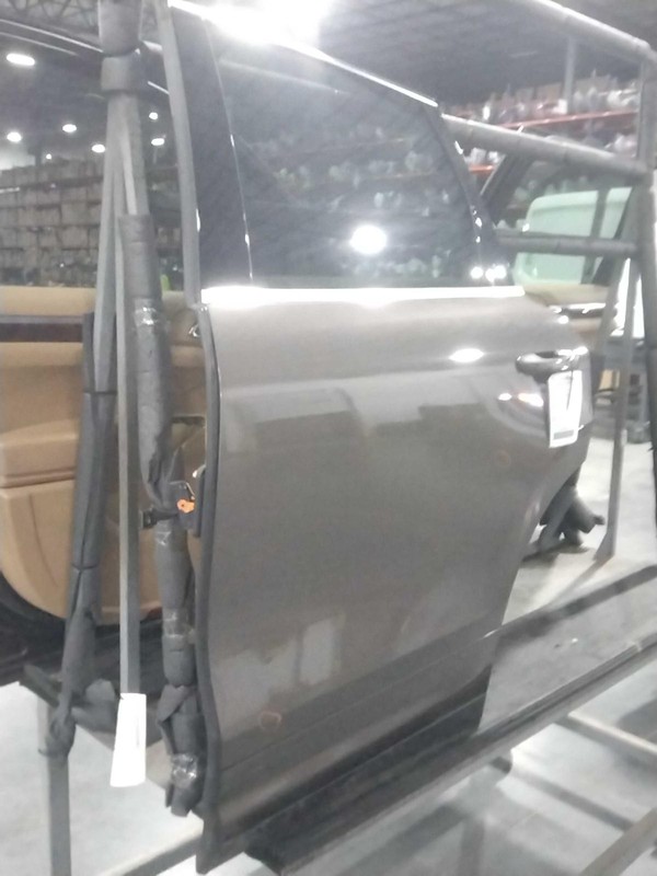 2011 Porsche Cayenne Left Rear Door Grey OEM Used 4DR SUV 215K Miles