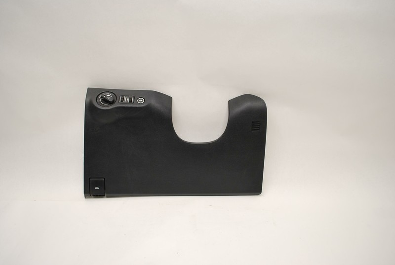 2011-2021 CHRYSLER 300 DASH KICK KNEE PANEL COVER HEADLIGHT & TRUNK SWITCH OEM