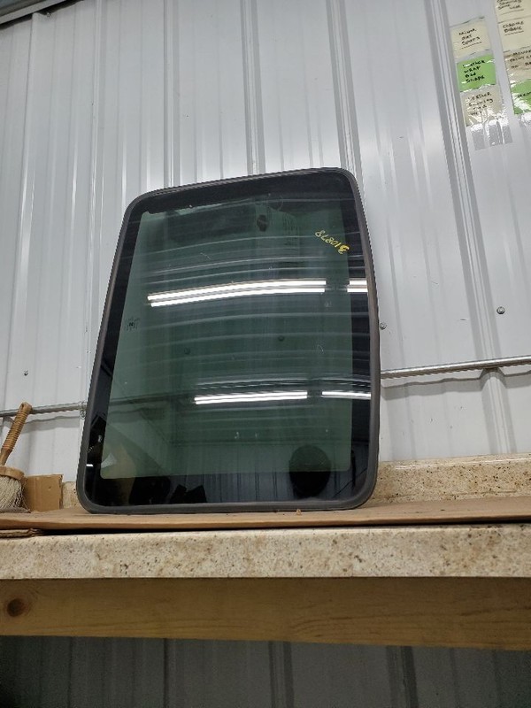 Roof Glass Fits 98-02 SATURN S SERIES 287525