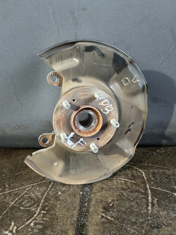 2018 - 2022 HONDA ACCORD FRONT SUSPENSION LEFT SPINDLE KNUCKLE & HUB OEM