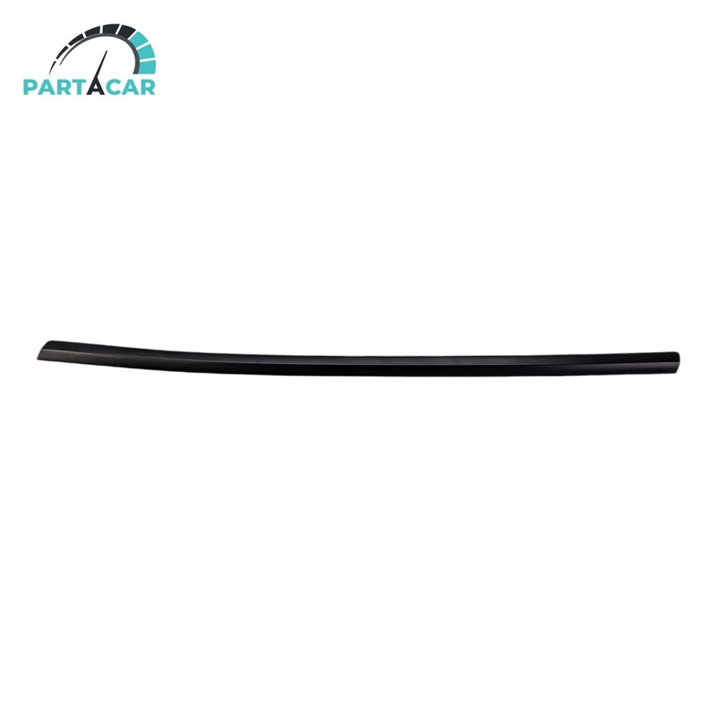 2021-2023 Tesla M3 Front LH Door Window Black Belt Molding HEAVY CONTAMINATION