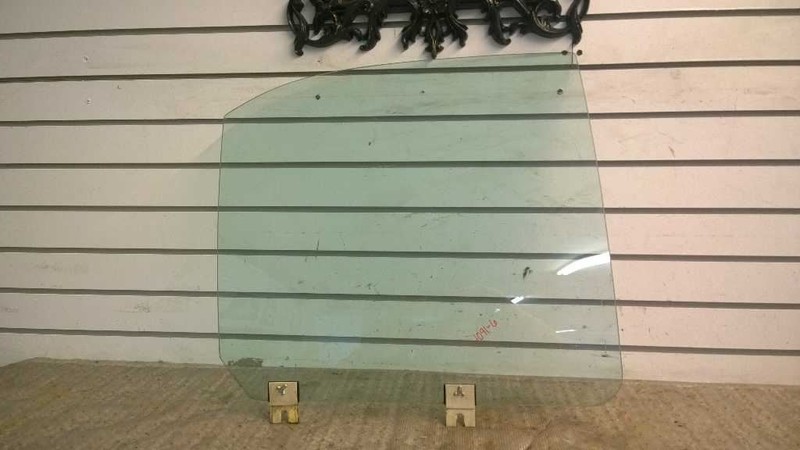 97 CAVALIER 2.2 AT PASSENGER RIGHT REAR WINDOW DOOR GLASS OEM 1091-6