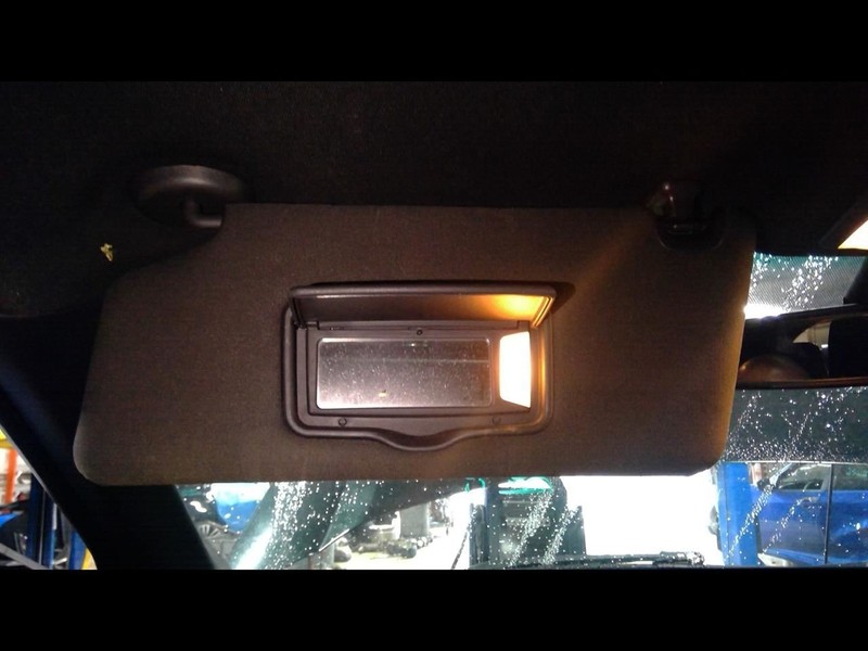 Driver Sun Visor With Illumination Fits 11-15 EXPLORER 1599693
