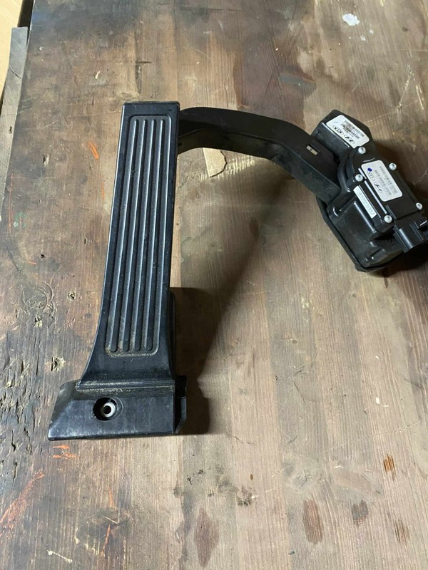 Sonata 2012 Gas Accelerator Pedal