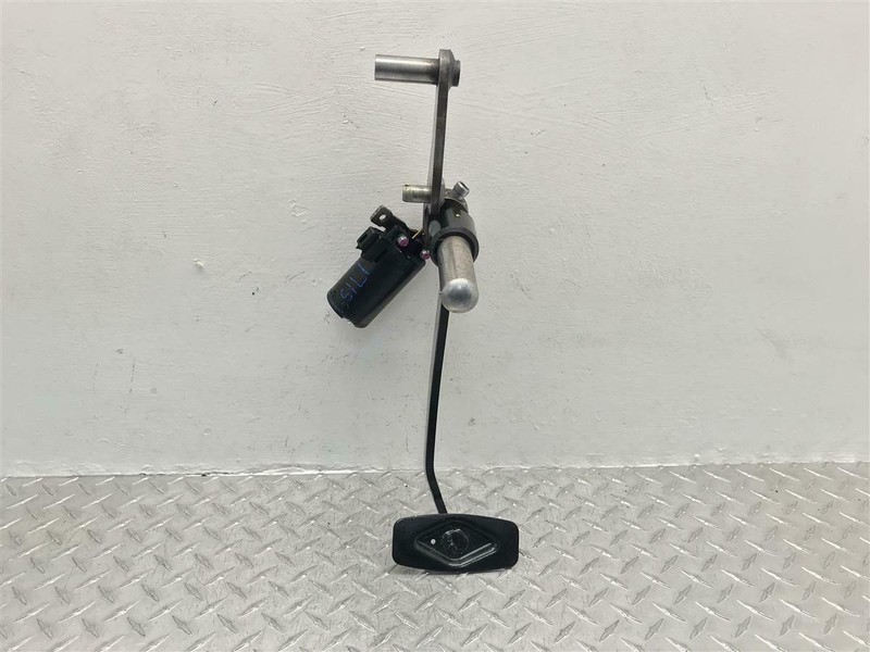 2000-2002 FORD EXPEDITION BRAKE PEDAL ASSY ADJUSTABLE W/MOTOR OEM YL1Z-2C429-AA