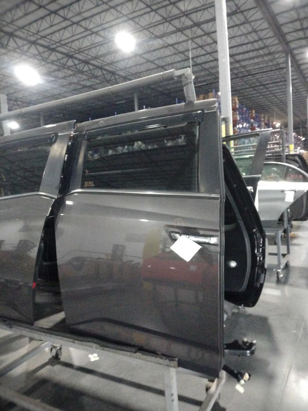 2015 Honda Odyssey Grey Right Rear Door 109k Miles OEM Replacement Part