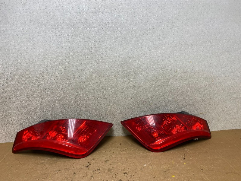 2003 2004 2005 Nissan Murano Left+Right Side Tail Lights Oem V8102 DW