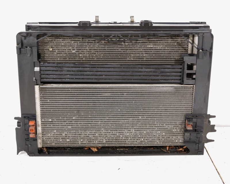BMW F10 F01 F02 550I 750I 750Li RADIATOR AC CONDENSER ENGINE COOLING FAN SET OEM